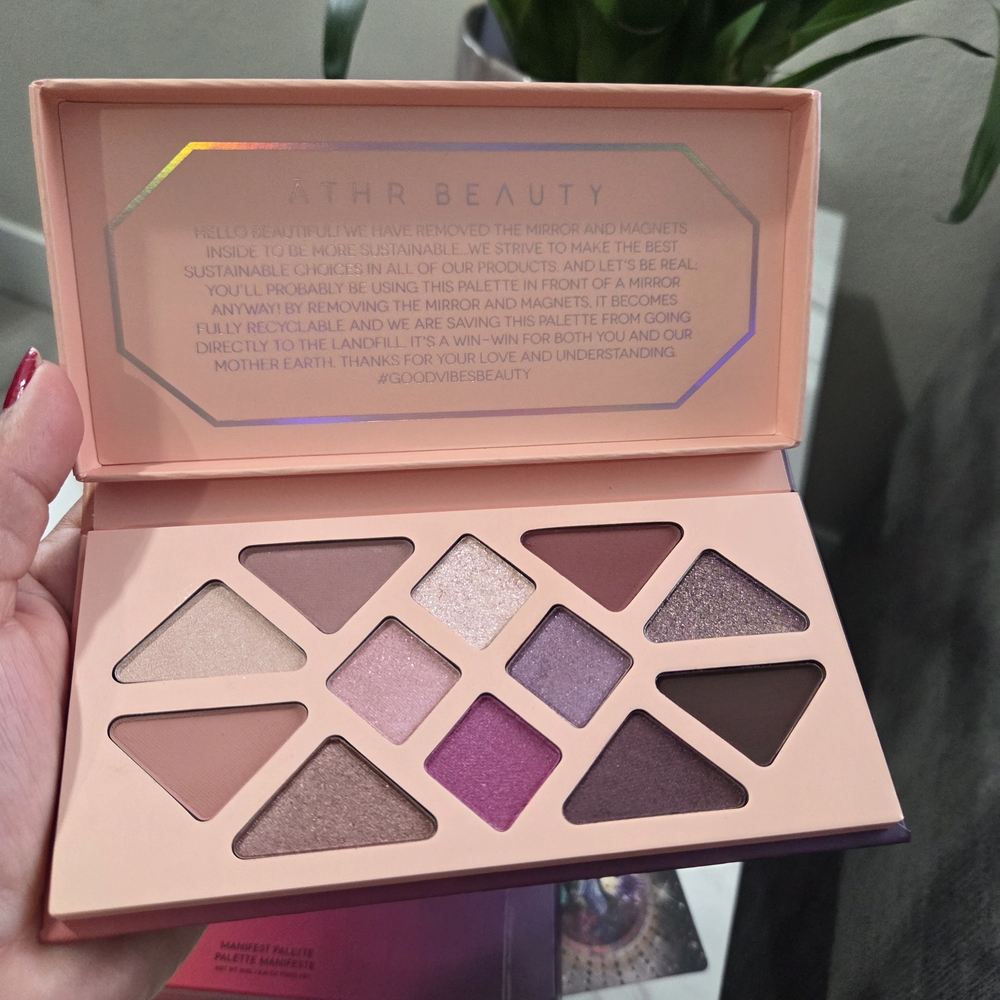 Eyeshadow Palette - Purple and Brown